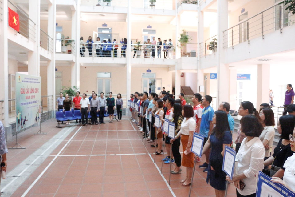 Giải cầu lông kỷ niệm 37 năm ngày nhà giáo Việt Nam 20/11