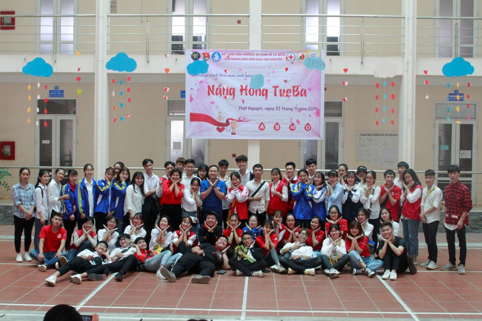 Ngày hội hiến máu nhân đạo “Nắng hồng TUEBA 2019”