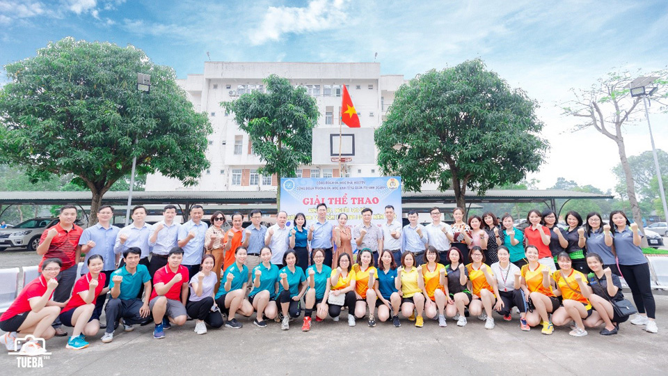 Khai mạc Giải thể thao viên chức, người lao động Trường ĐHKT và QTKD năm 2023