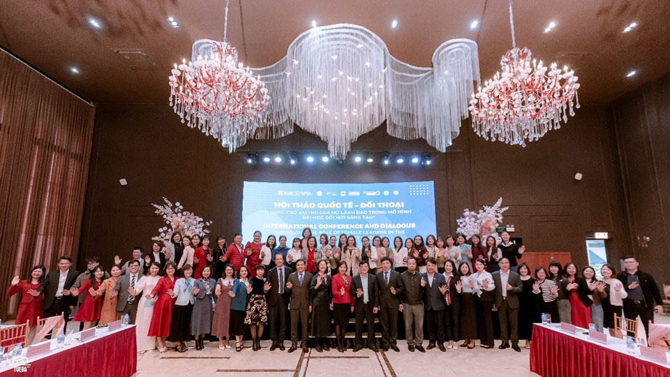 Hội thảo quốc tế - Đối thoại “Nâng cao vai trò của Nữ lãnh đạo trong mô hình Đại học Đổi mới sáng tạo” đã diễn ra thành công tốt đẹp