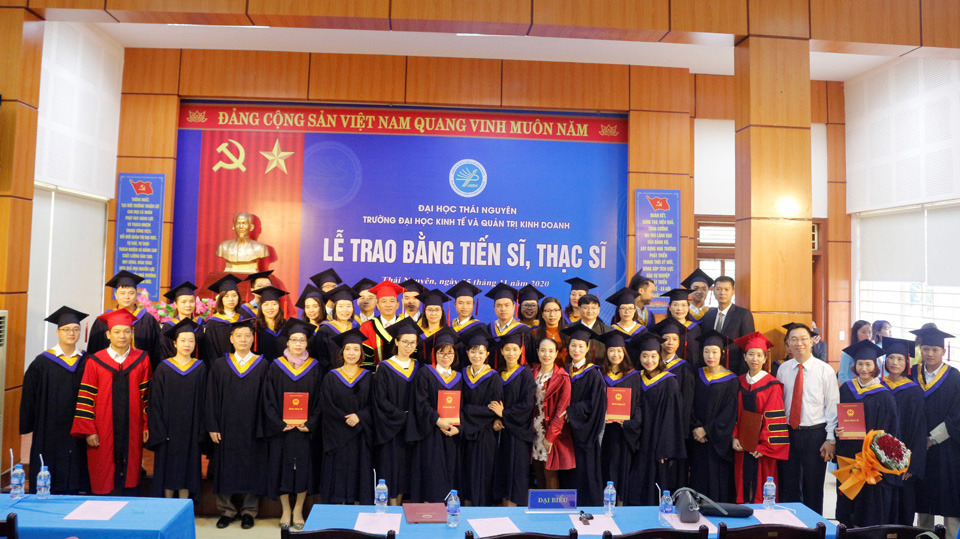 Lễ trao bằng Tiến sĩ, Thạc sĩ năm 2020