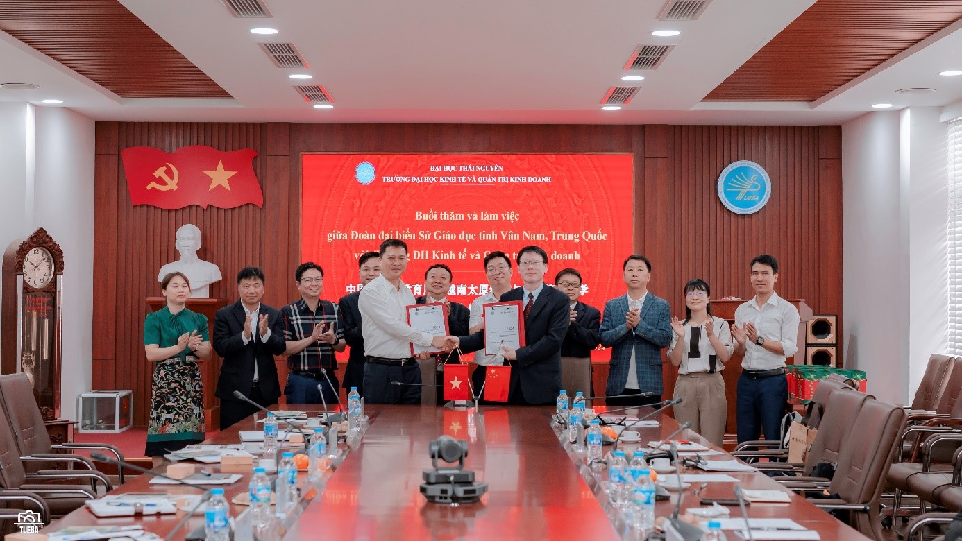 Buổi làm việc với Sở Giáo dục tỉnh Vân Nam – Trung Quốc thành công tốt đẹp