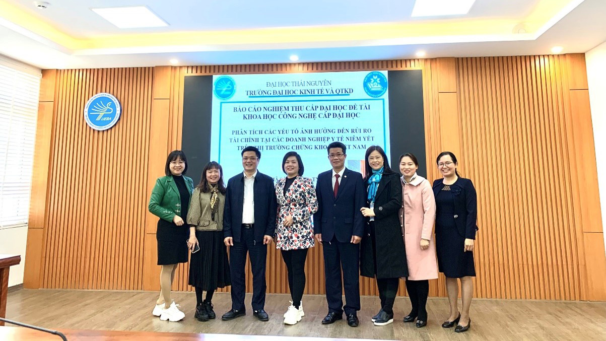 Kết quả nghiệm thu cấp Đại học đề tài KH&CN cấp ĐHTN năm 2021 của CNĐT TS. Nguyễn Thị Kim Anh và TS. Vũ Thị Hậu