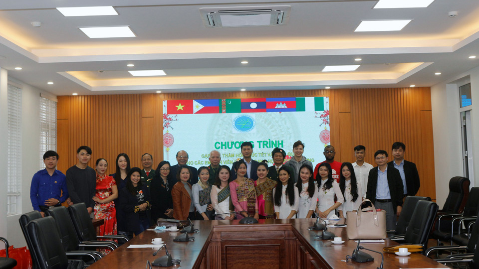 Gặp mặt Lưu học sinh trước khi nghỉ tết Nguyên đán Nhâm dần 2022