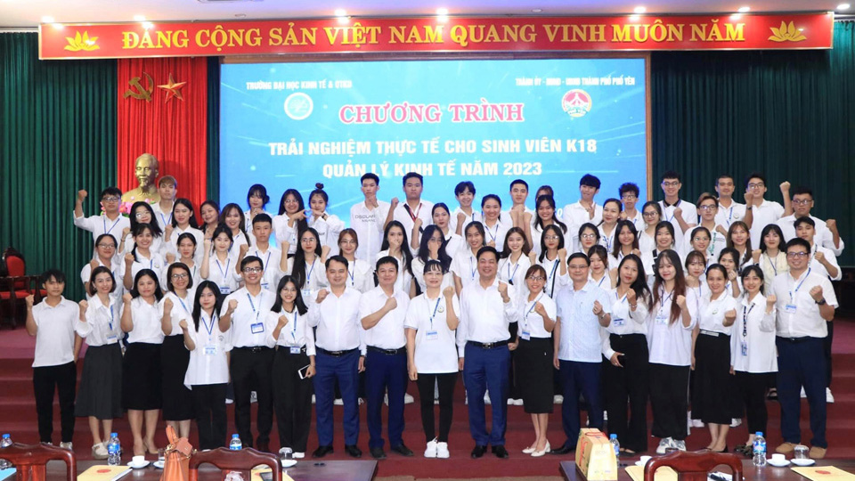 Những trải nghiệm thực tế thú vị cùng K18 - Quản lý kinh tế