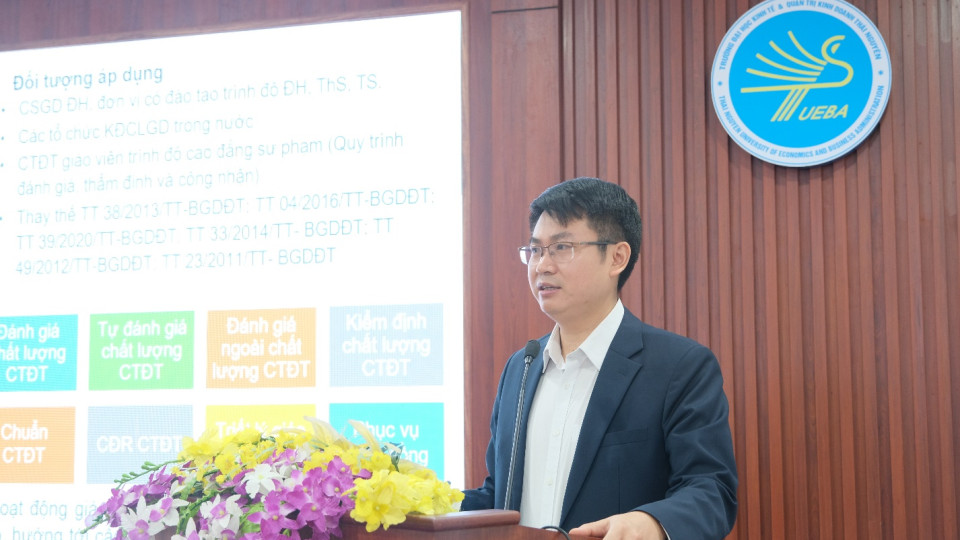 Tập huấn đánh giá chương trình đào tạo theo Thông tu 04/2025/TT-BGDĐT (Khẳng định cam kết nâng cao chất lượng đào tạo vì người học)