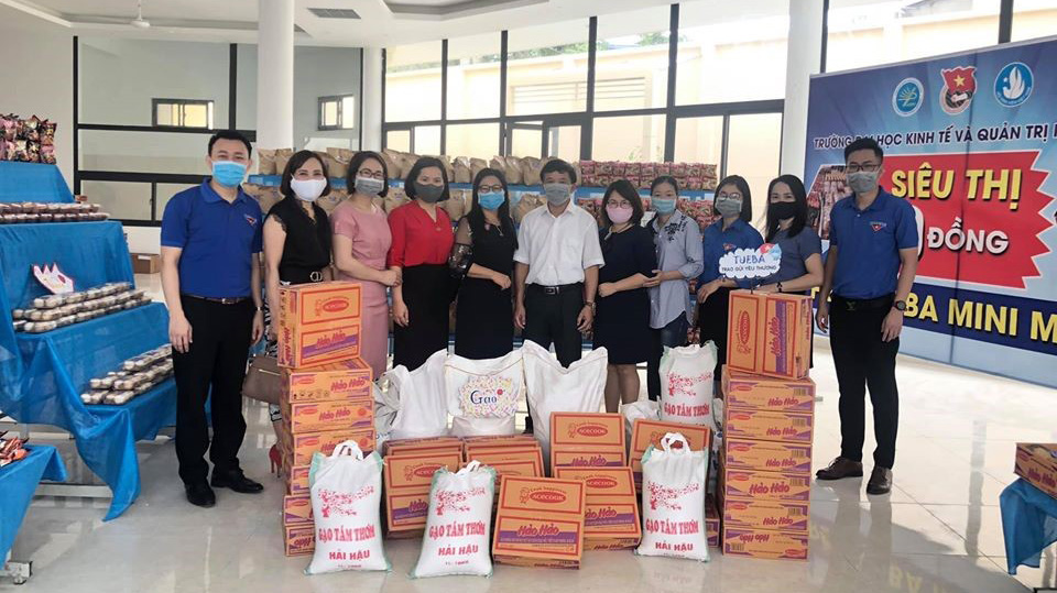 Chương trình Khai trương Siêu thị 0 đồng – Free TUEBA Mini Mart đã diễn ra thành công tốt đẹp